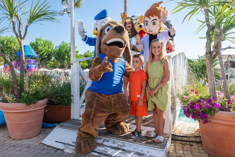 Rivanuona-Miniclub17